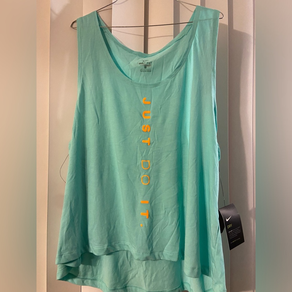 * NWT Nike ‘Just do it plus size women’s turquoise & orange logo size 1X